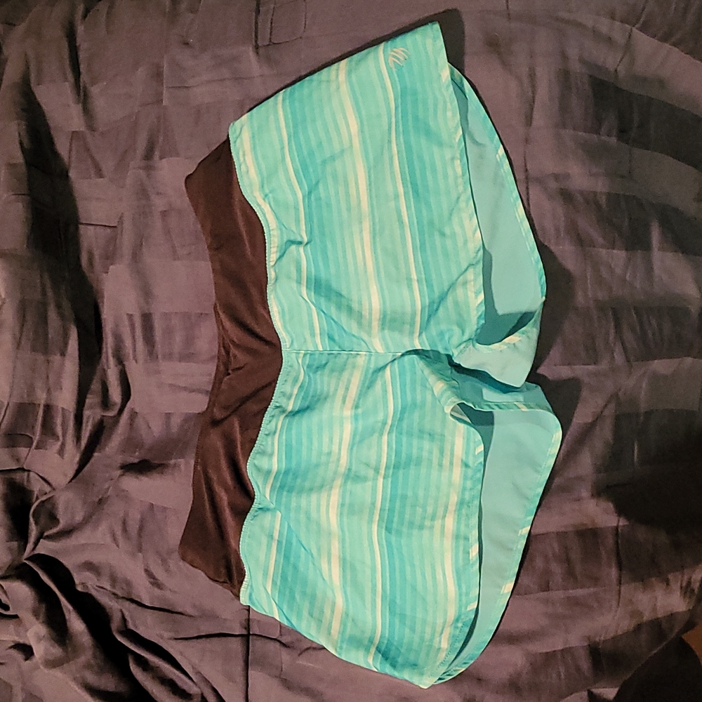 Running shorts